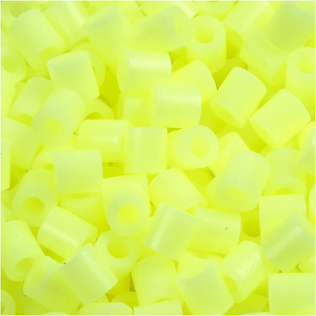 Cuentas Nabbi para planchar, medidas 5x5 mm, medida agujero 2,5 mm, medianas, amarillo pastel (32244), 6000 piezas 1 caja