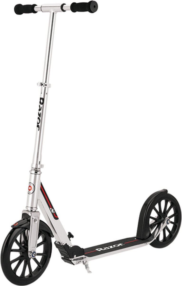 Monopattino pieghevole Razor A6 argento
