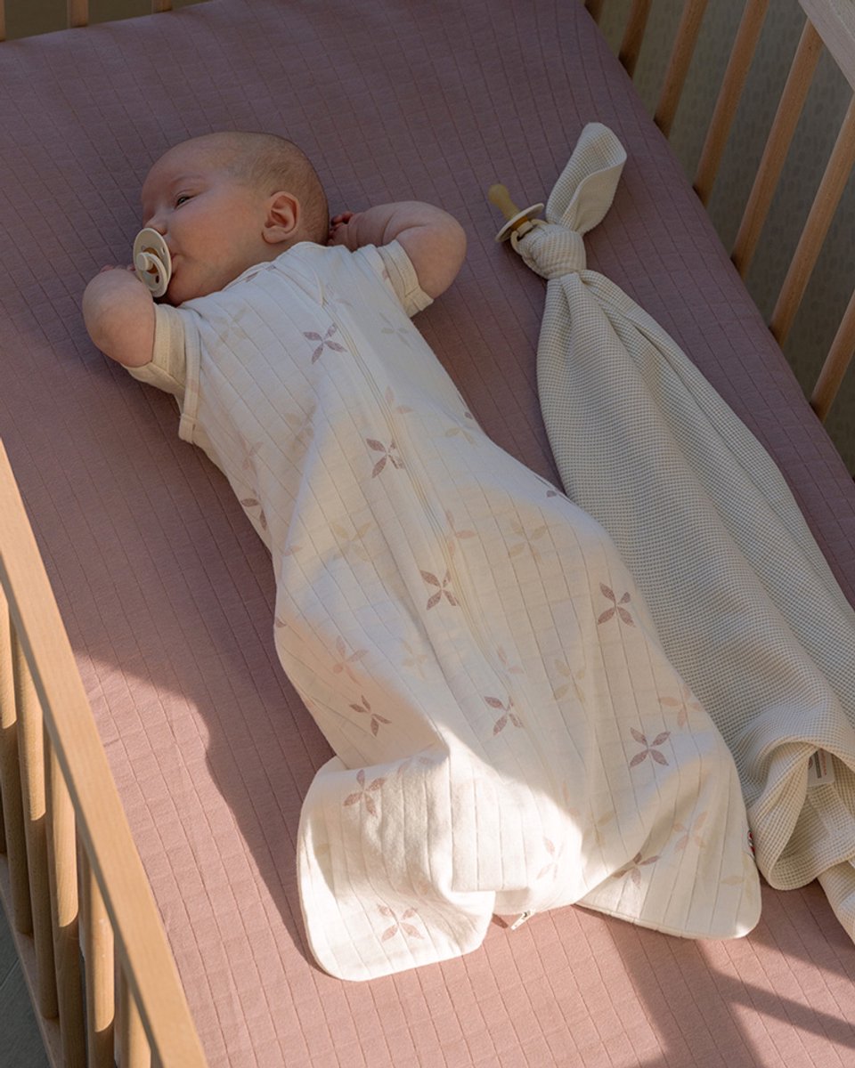 Lodger hopper - saco de dormir de verano para bebé - hidrófilo - violeta - 62 cm - 0,3 tog - algodón orgánico