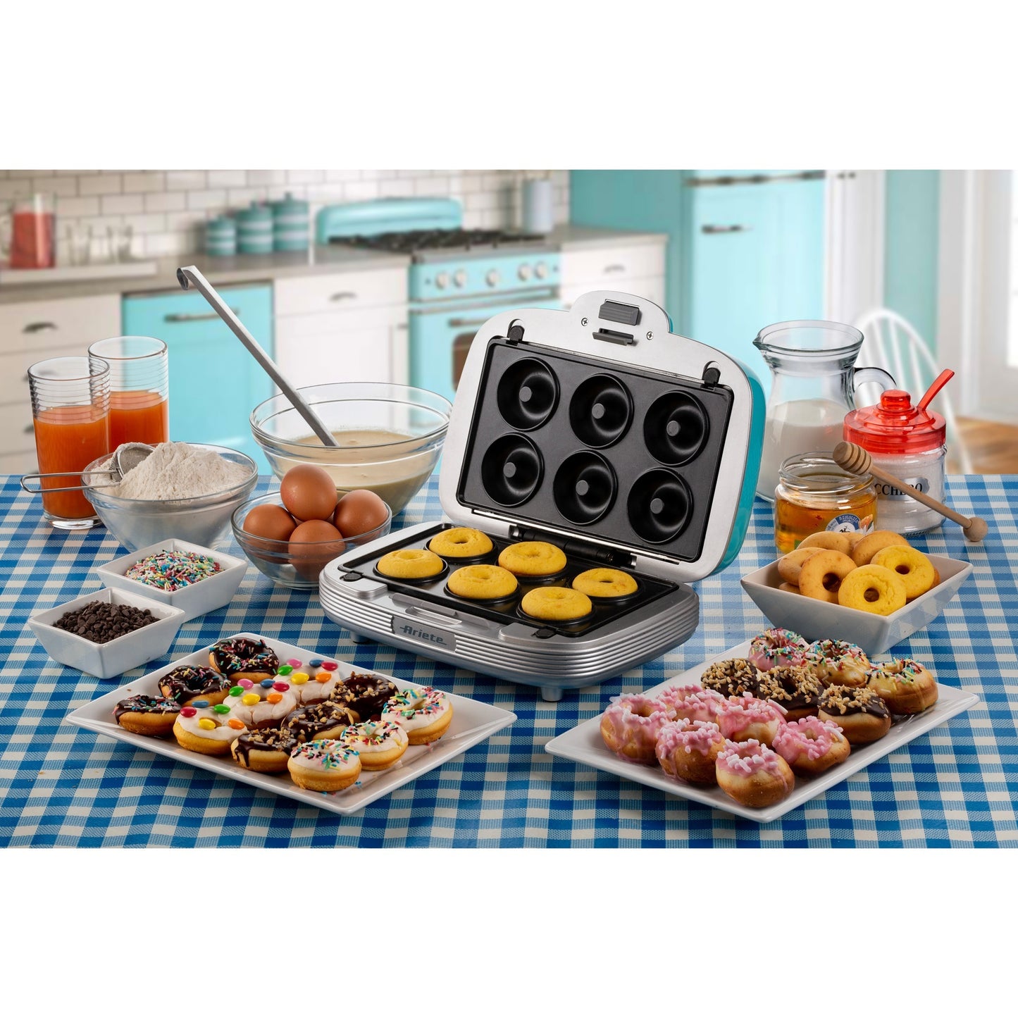 Ariete Party Time Tosti Cupcake Maker 1972 01