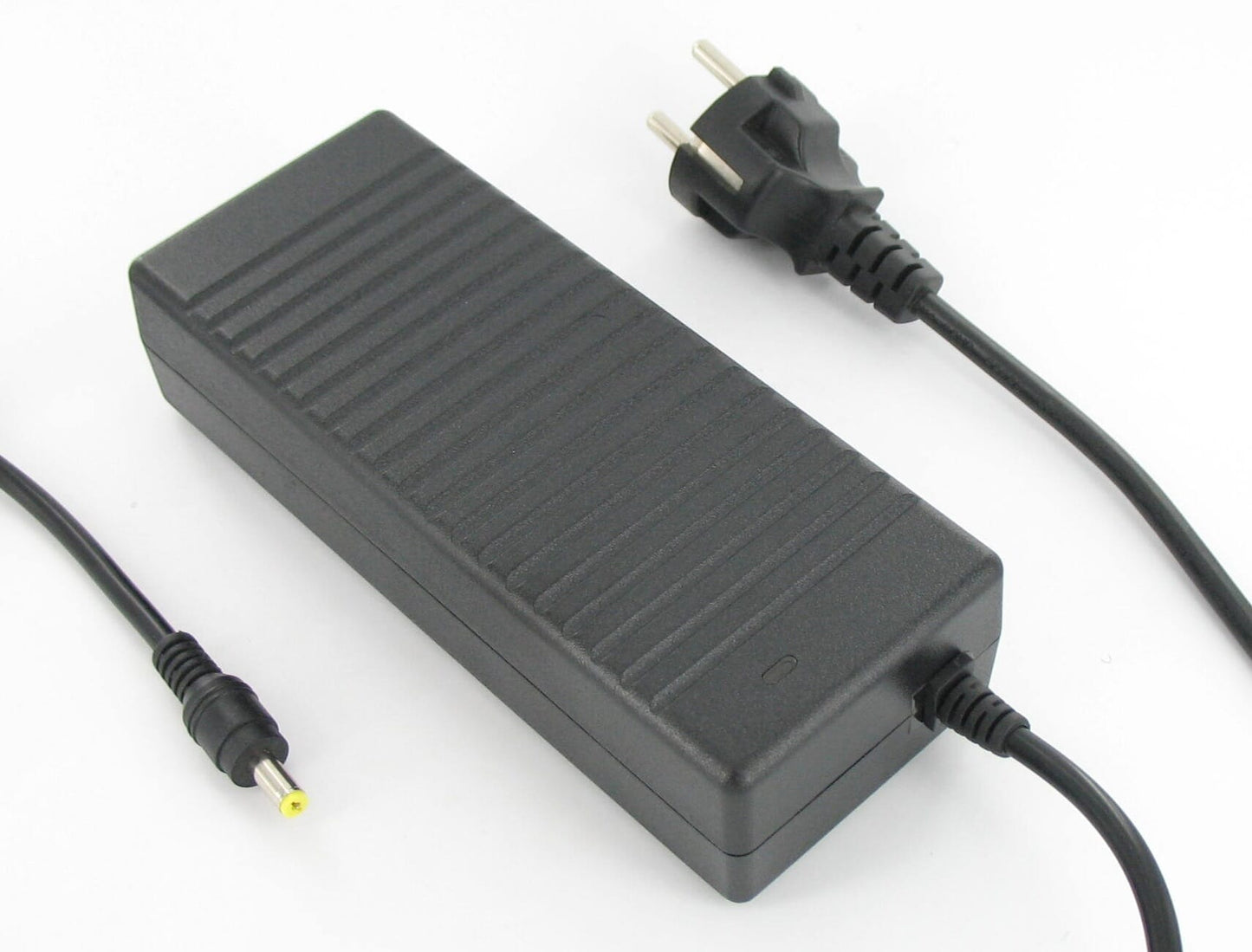 Adattatore per laptop Blu-Basic 120W