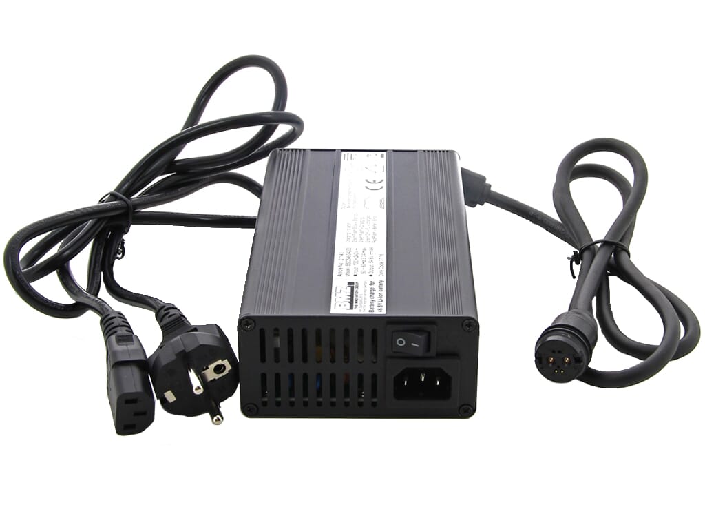 BMZ Battery Carger Li-ion 54.6V 4A enchufe Rosenberger