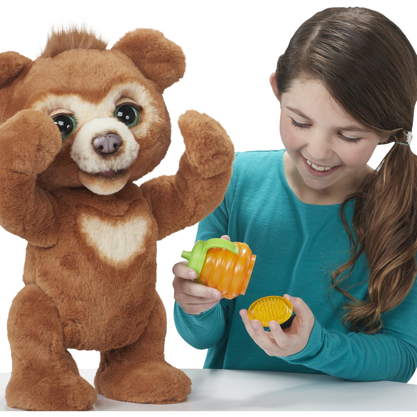 Orso FurReal Cuby - Coccole interattive