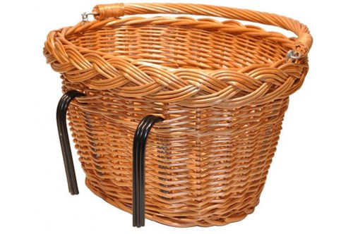 Vimini di basilico che guida il cestino rotondo piatto