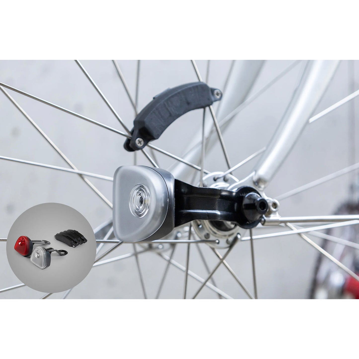 Deliight SL150C COSTA COSTA. illuminazione per biciclette anteriore e posteriore.