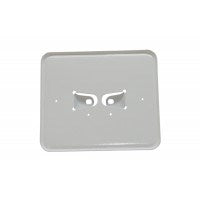 Titular de la matrícula Acero ciclomotor y acostado