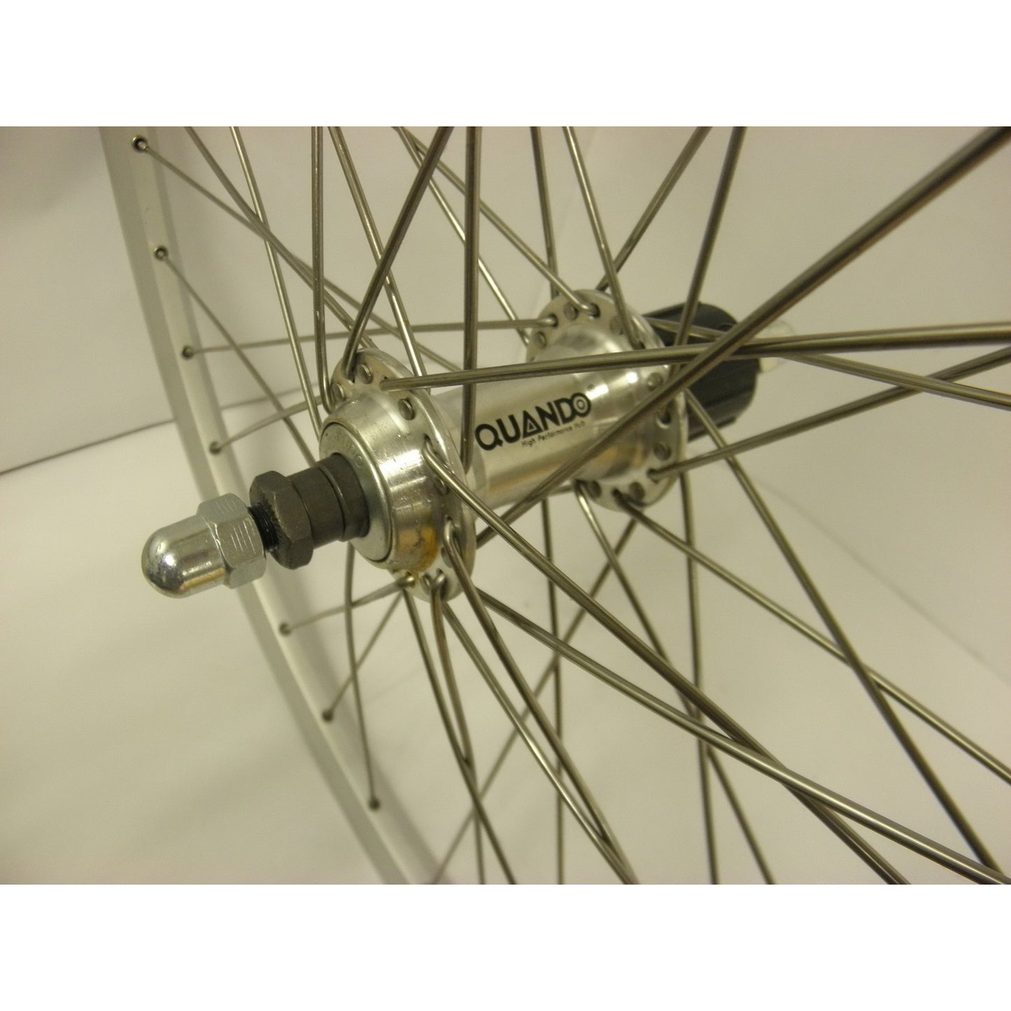 Ruota posteriore 28-15 8-13 8 622 CASS 7V fissata come ZAC-2000 ZILV