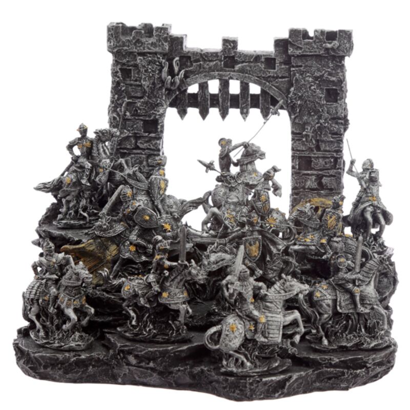 Statuette in miniatura del cavaliere medievale