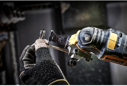 Multiherramienta oscilante a batería Dewalt dcs356d2 | conjunto | 18v | 2 x 2,0 ah de iones de litio con cargador | en tstak - dcs356d2-qw