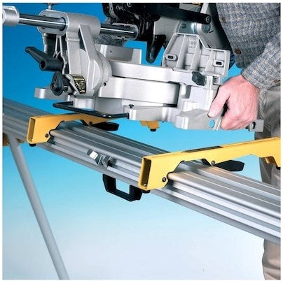 Dewalt de7023 | base para sierra tronzadora dewalt - de7023-xj