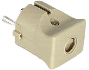 Toma de tierra Enzo crema Kopp 6141020