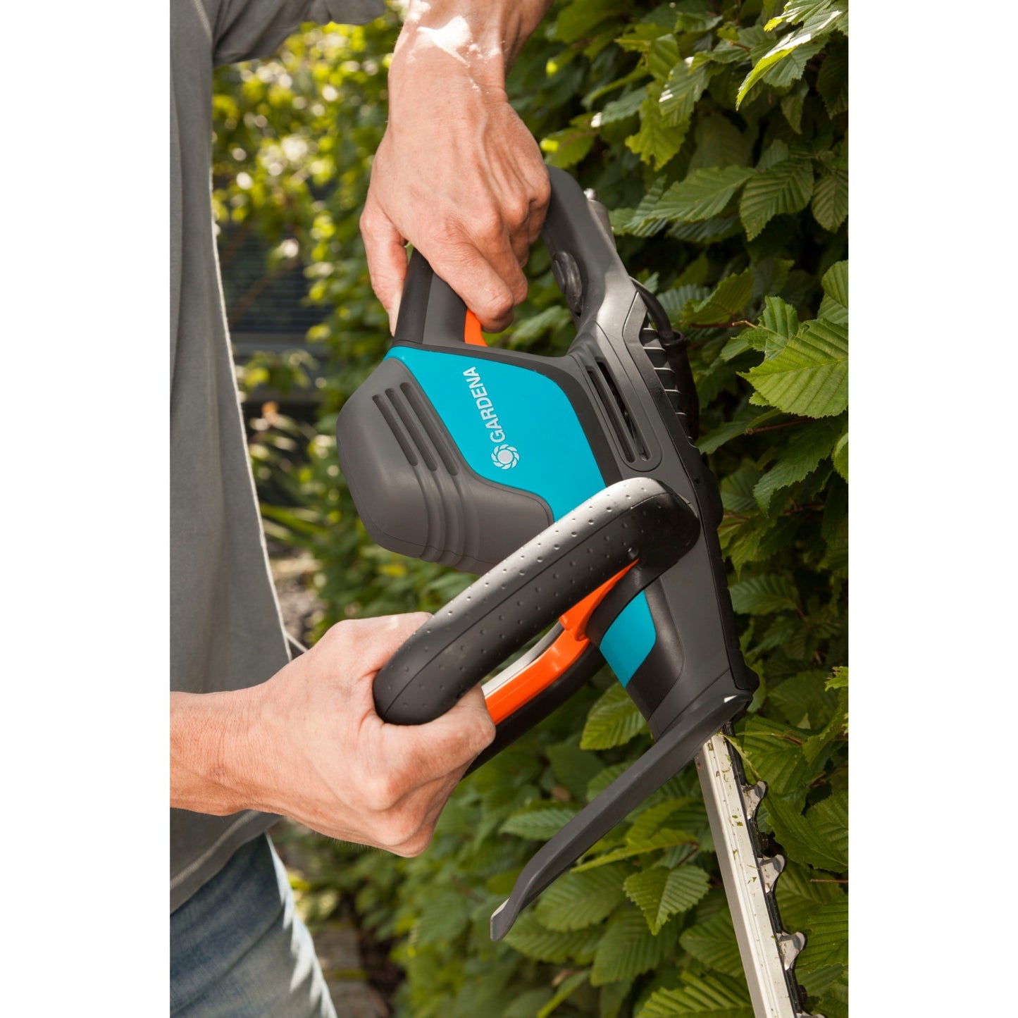 Gardena de cobertura eléctrica Confortcut 550 50