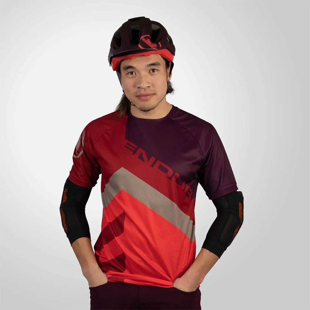 Endura mt500 ghost d3o® - protezioni per i gomiti