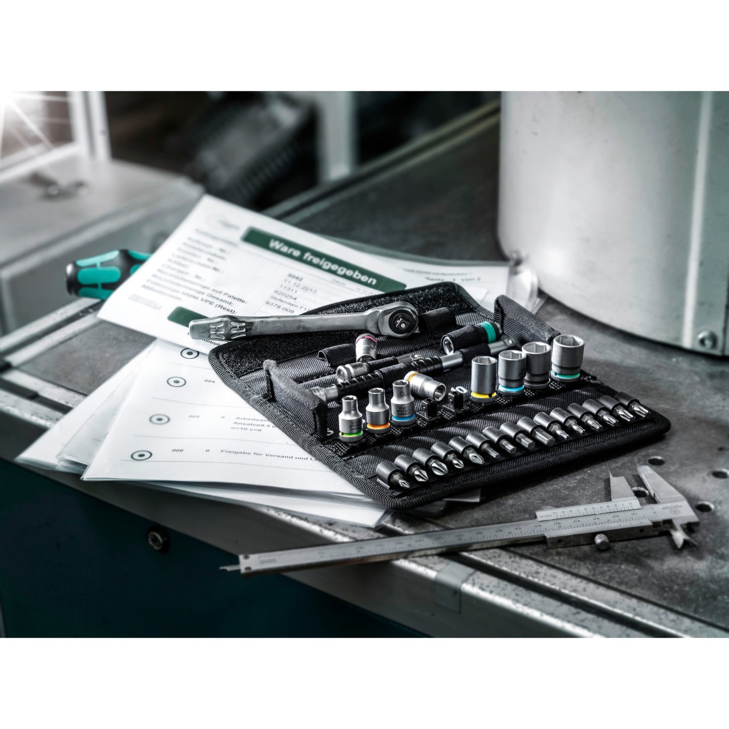 WAA 8100 SA 10 Set di metallo Zyklop, 1 4