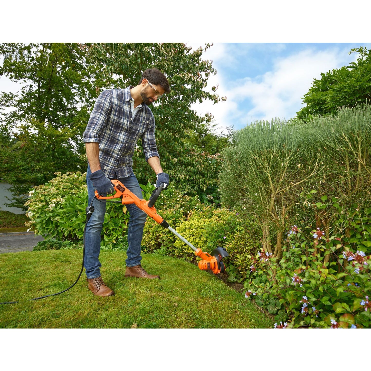 Cortabordes black+decker besta525 450w 25cm afs - besta525-qs