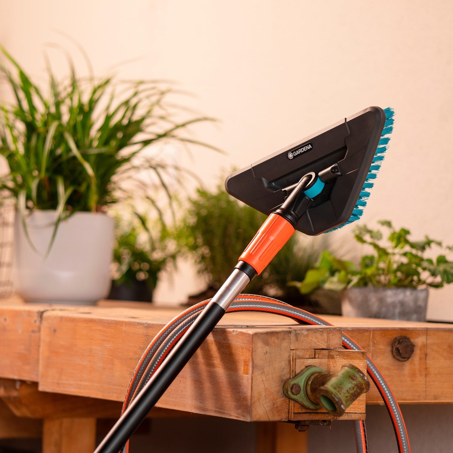 Gardena Cleansystem Steelbrush Flex Hard, pennello per G