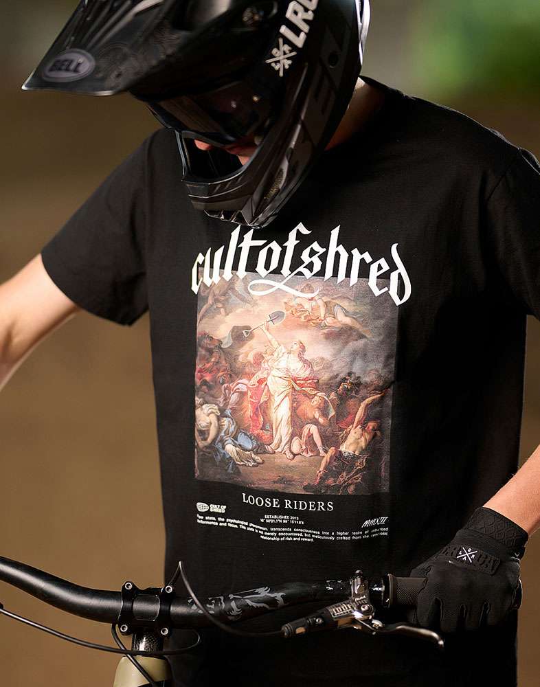 Maglietta Loose Riders, regina dello shred