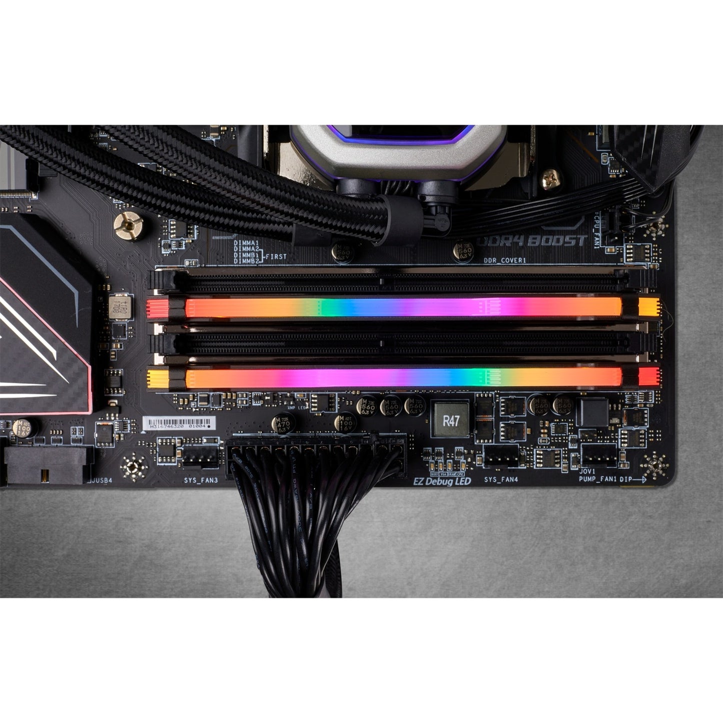 Kit Corsair da 32 GB DDR4-3200