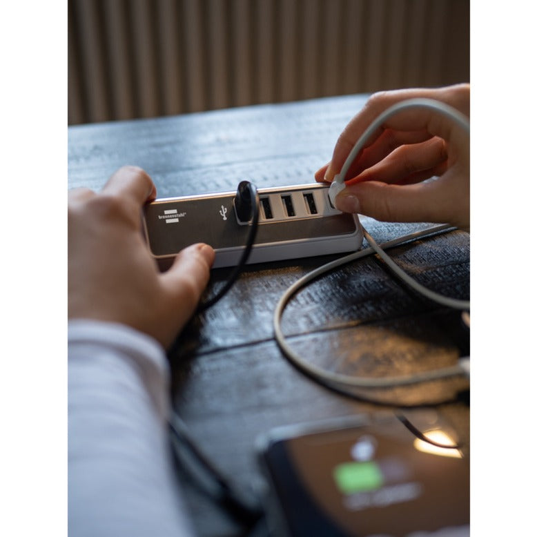 Brennenstuhl Estilo Múltiple cargador USB