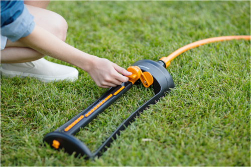Fiskars waterbesparende zwenksproeier | l | metaal - 1023661
