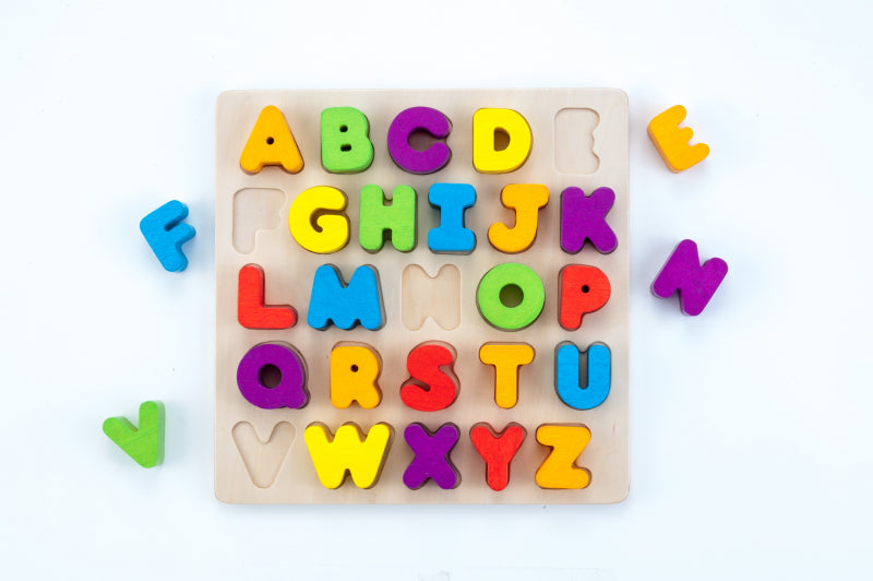 Puzzle con alfabeto in legno Angeltoys