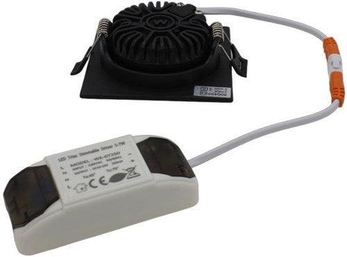 Foco empotrable LED 6w 2700k 85mm 60° cuadrado orientable negro - led4615