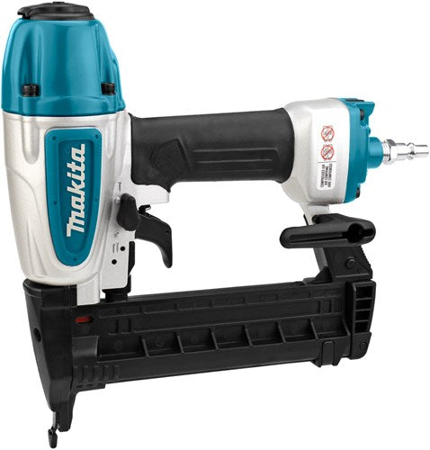 Cucitrice Makita at638a 8 bar (corona stretta) in valigetta, con olio - at638a