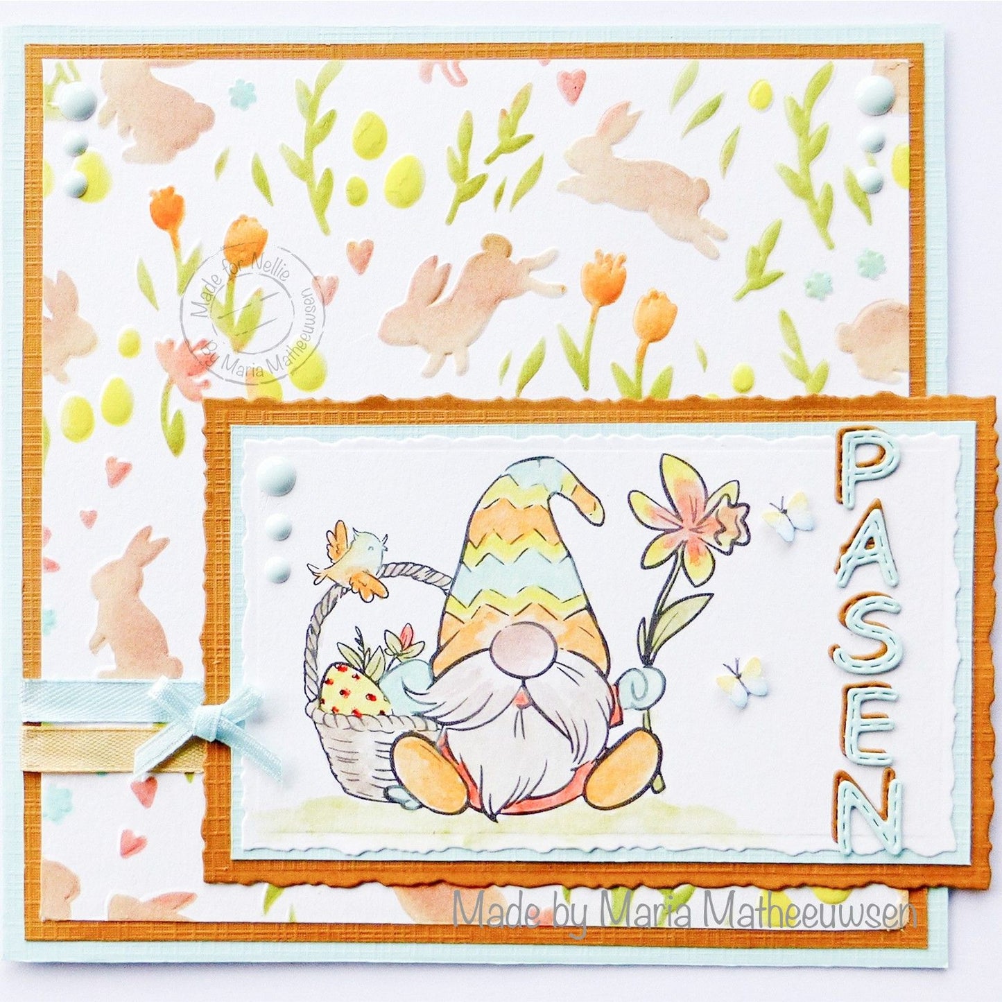 La elección de Nellie • plantilla 15x15cm fondo conejos tulipanes