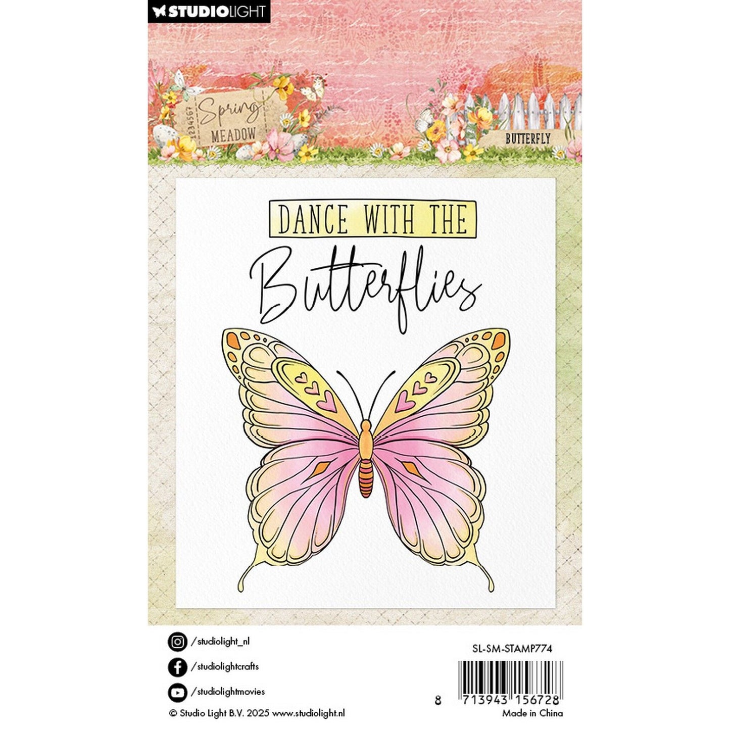 Luce da studio • farfalla con timbro trasparente prato primaverile