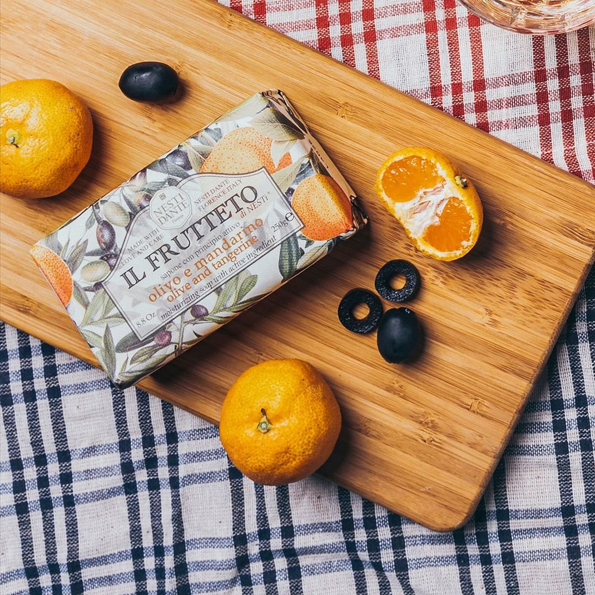 Nesti Dante Nesti Dante Il Frutteto Olive Tancerine Soap 250GR.