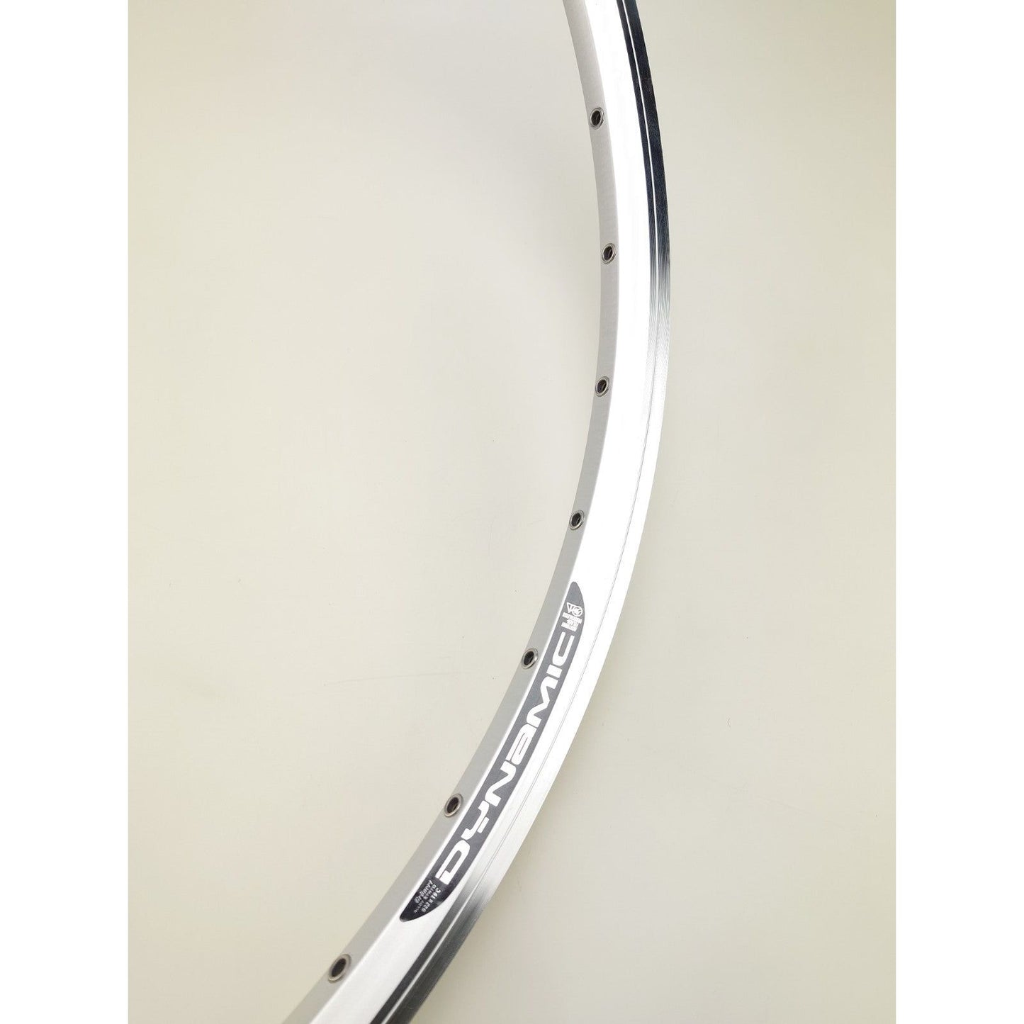 RIM DYNAME 28 Plata con borde del freno