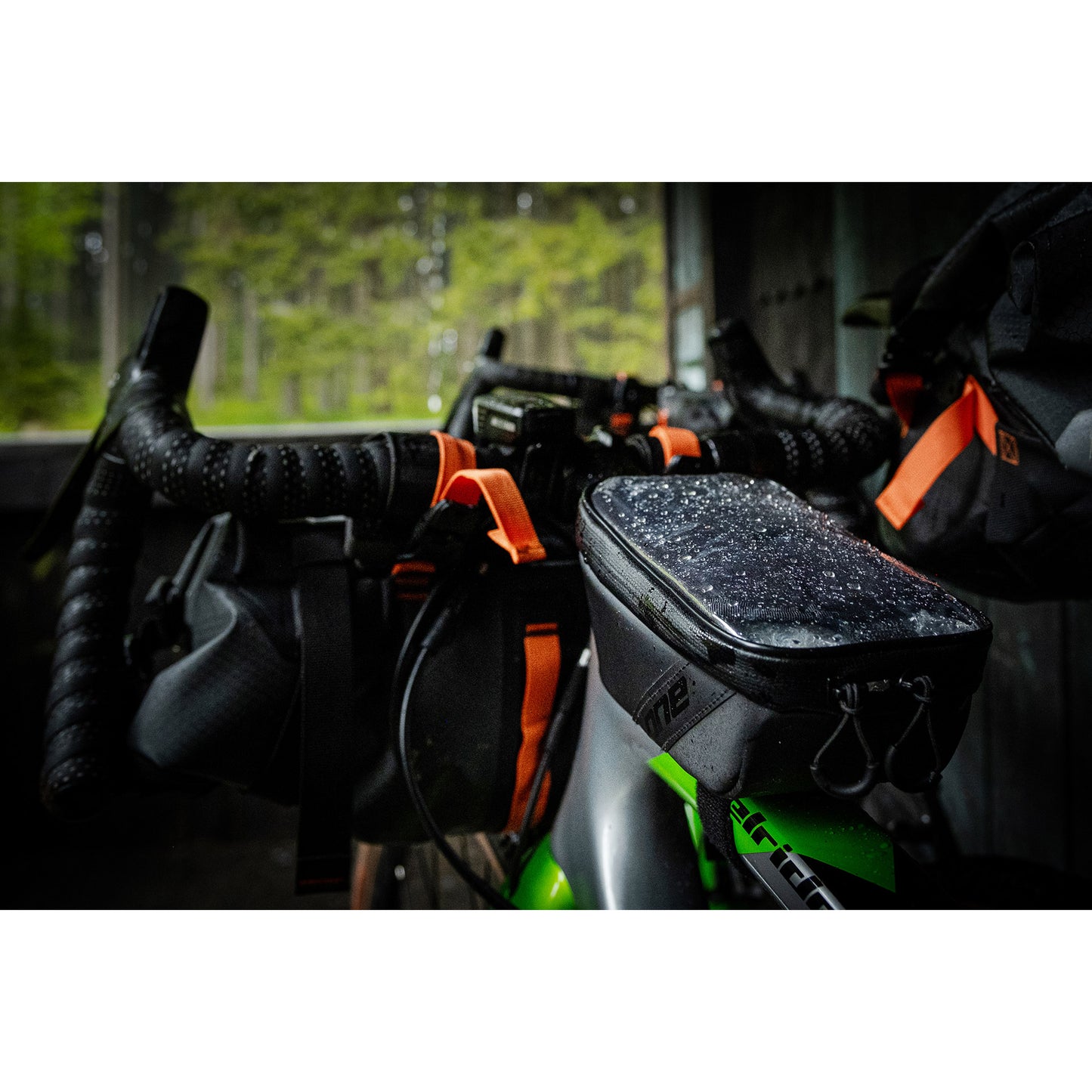 Uno uno bovenbuistas 50 (700 ml) nero