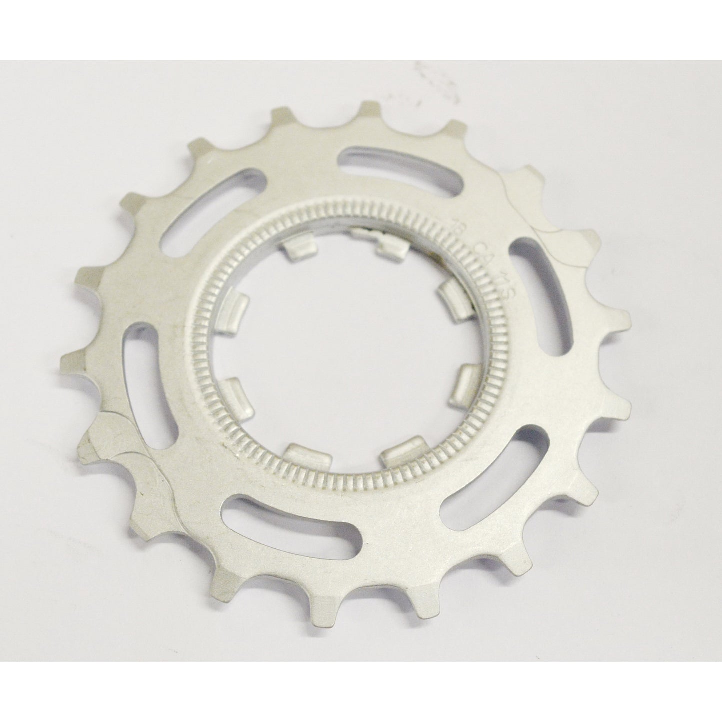 Primera corona con cofre 18t 11v