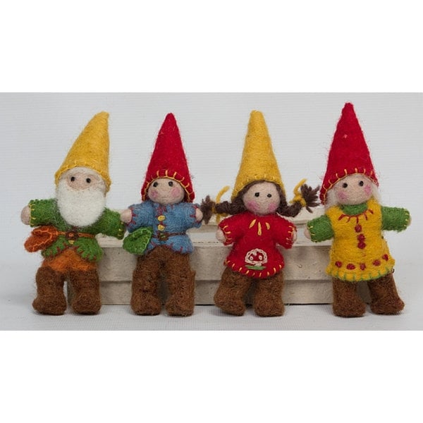 PApoose Toys Gnome Family 4pc