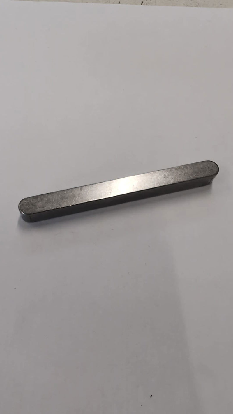 Llave de pluma DIN 6885 para happycow midiswing