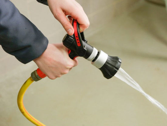 Pistola ad acqua superjet spruzzatrice sciacquatrice