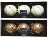 Decoris gedecoreerde kerstballenset van glas set a 3 ballen dia 8cm in kleuren wol wit of camel brown - afbeelding 1