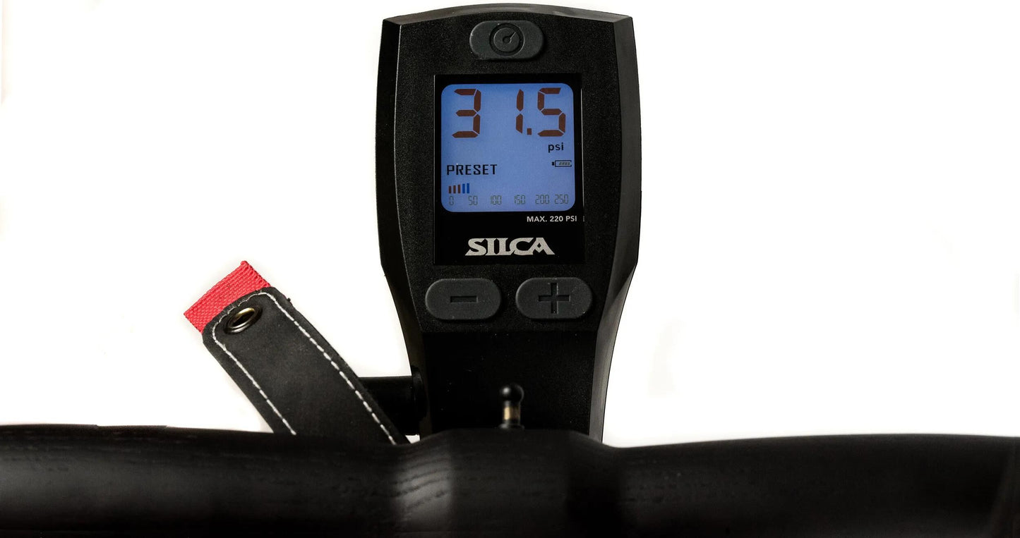 Pompa da pavimento Silca Super Pista Digital Black