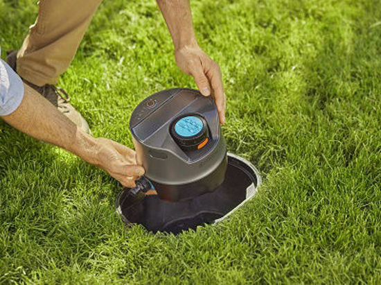 Gardena pipeline-irrigatiesysteem aquaprecise op zonne-energie voor gazon sprinklersysteem (grijs turquoise)