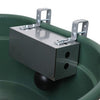 Flotador de acero inoxidable con soporte para colgar.