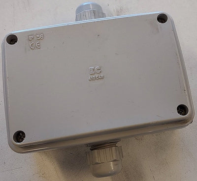 Sensor de inclinación de carcasa para limpiador de vacas tipo swingold