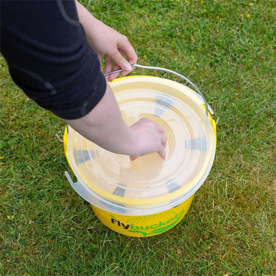 Cubo para moscas flyx 12l completo incluido atrayente