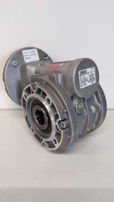 Unidad para columpio limpiador de vacas a partir del año 2022.