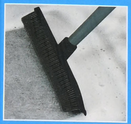 Rubberbezem 31cm met telescoopsteel 68 120
