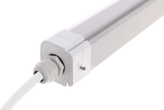 Tubo LED antihumedad extraplano 45w 150cm