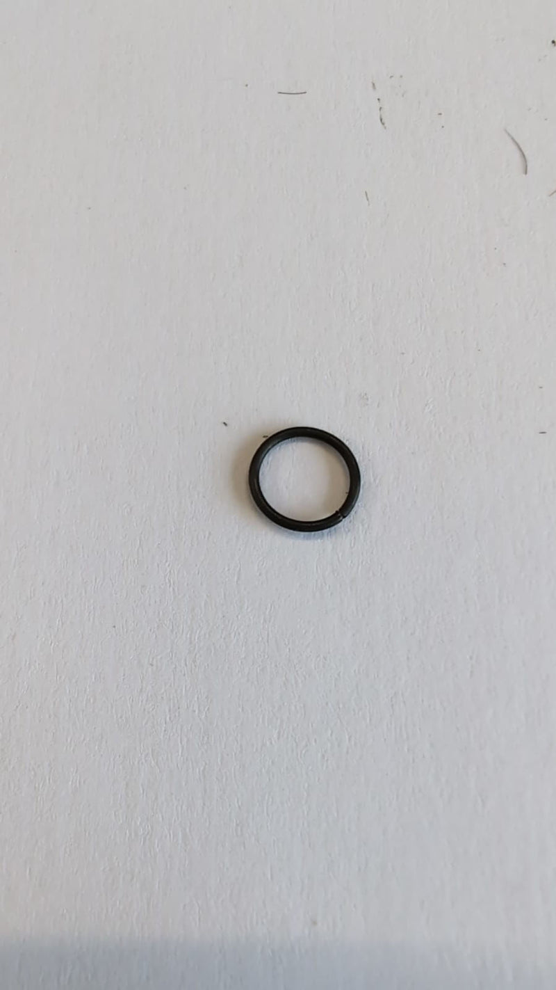 Anello di ritegno per tosatrice agricola