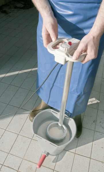 Calentador de leche para terneros con asa termostática