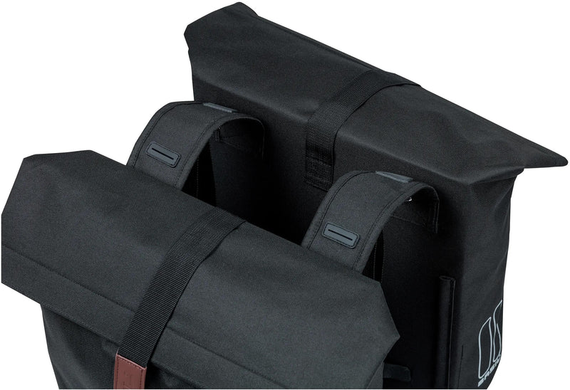 Bolsa de bicicleta doble de Basil City - Poliéster repelente de agua - Sistema de puentes negros - 28-32L - 28-32L