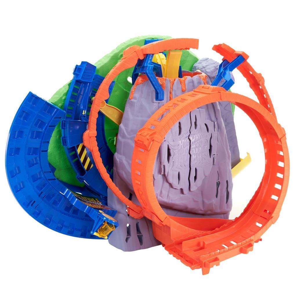 Ruedas calientes Monster Trucks T-Rex Volcano Arena