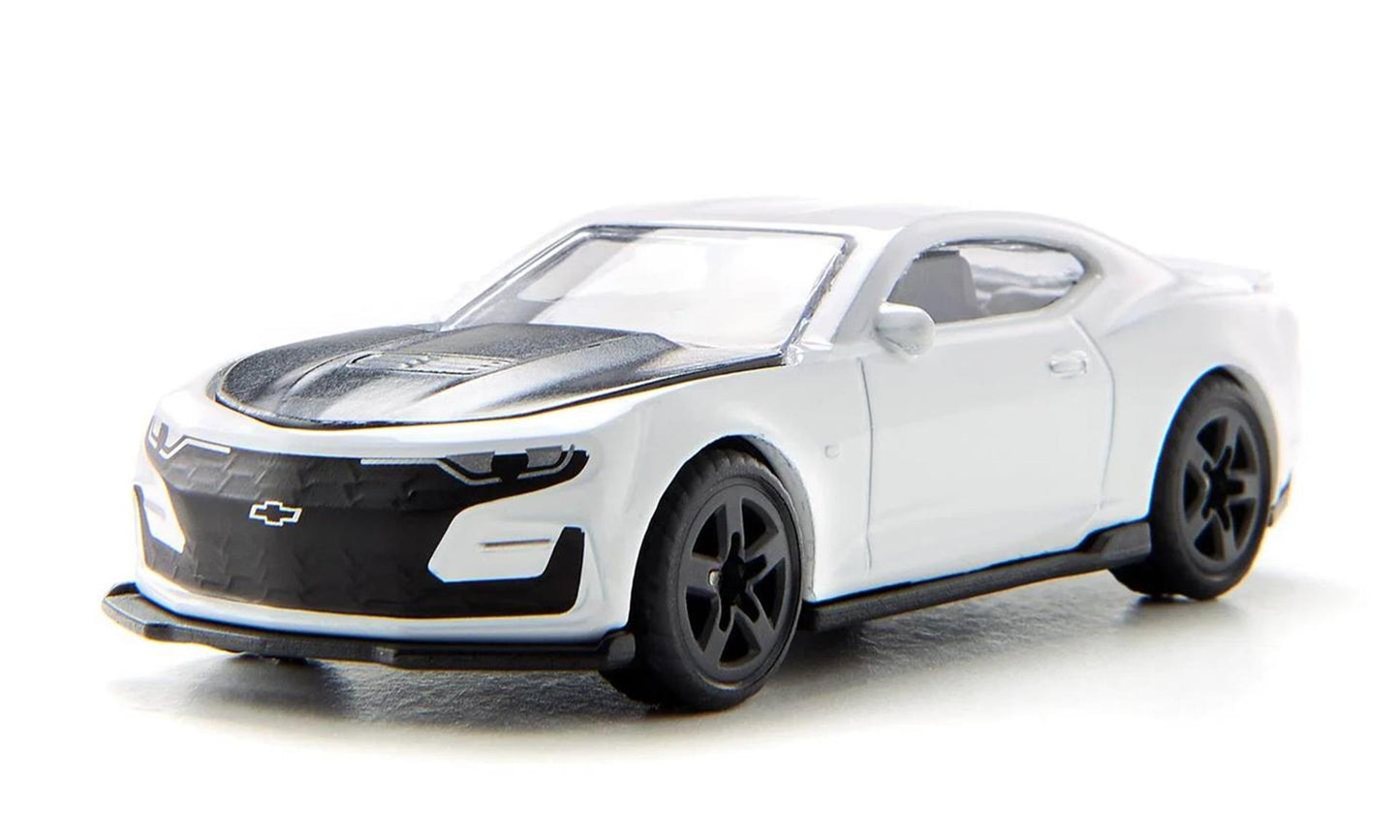 Siku Chevrolet Camaro bianco 1:55